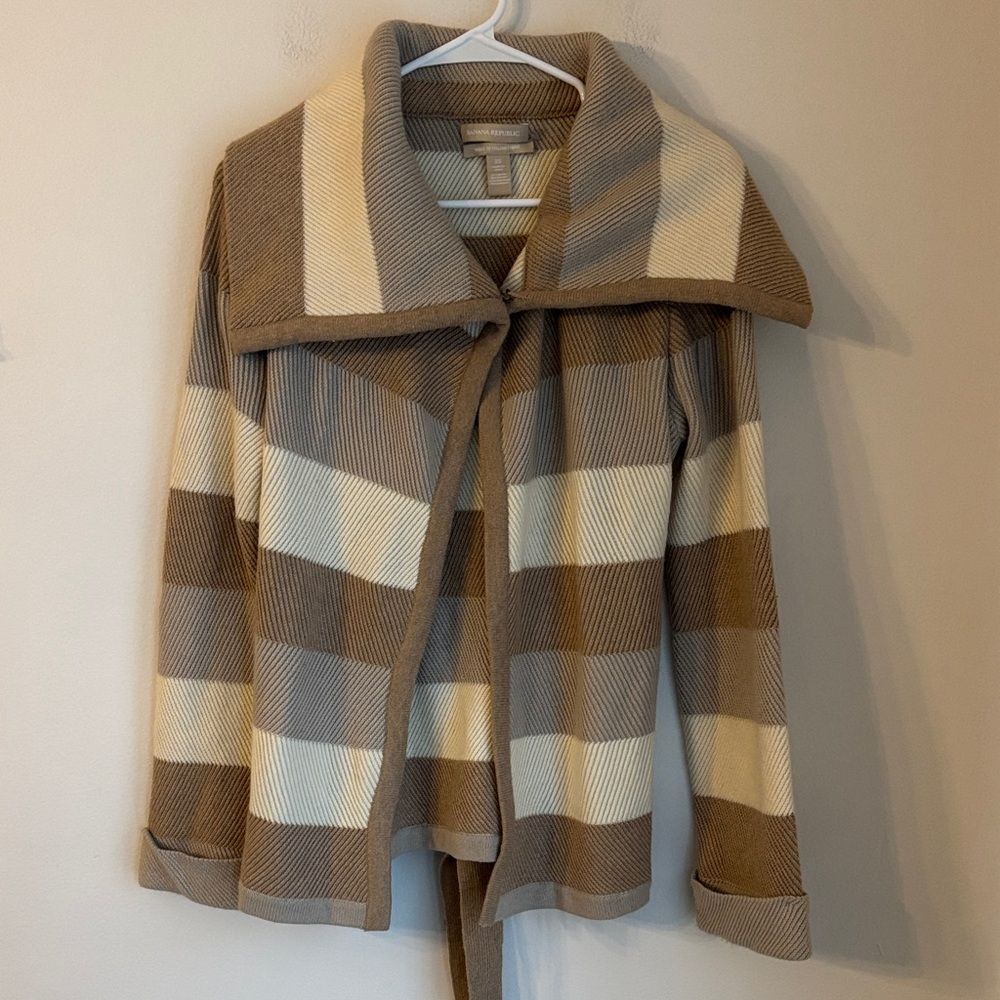 Banana Republic cashmere chunky shawl collar Striped Cardigan Shacket runs big